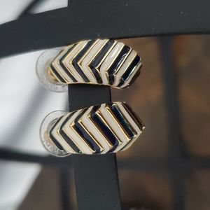 Joan rivers earrings